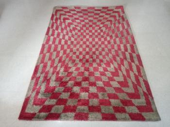 Patchwork Red Floor Carpet Manufacturers in Gujarat